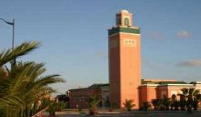 Ophef rond Franse school op Habous-grond in Laayoune 