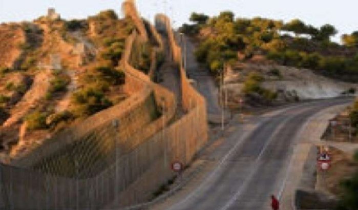 Migranten bestormen Spaans-Marokkaanse grens
