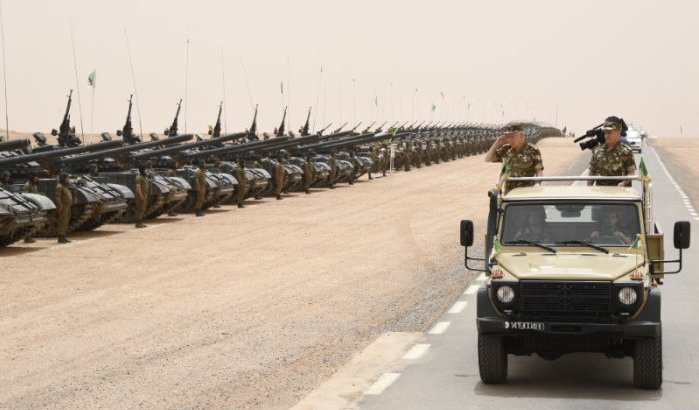 Algerije houdt grootschalige militaire oefening nabij Marokko (video)