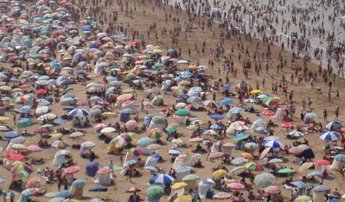 Gewapende mannen bedreigen zwemmers op strand Al Hoceima