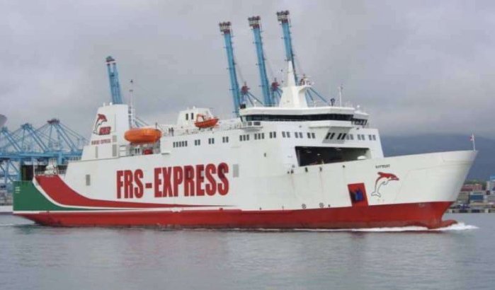 Aanvaring veerboot en speedboot bij Tanger Med