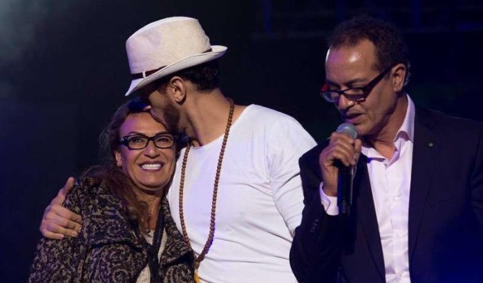 Bachir Abdou zingt « Twahachnak » voor zoon Saad Lamjarred (video)