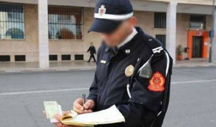 Marokko: agent bekeurt collega in Chefchaouen (foto's)