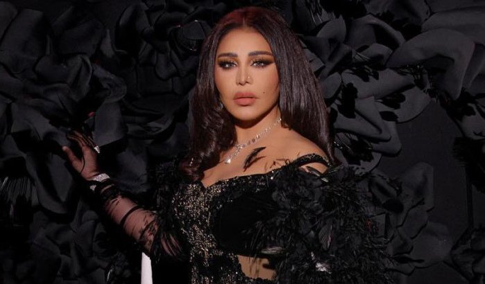 Ahlam woedend op fan die Marokko beledigt