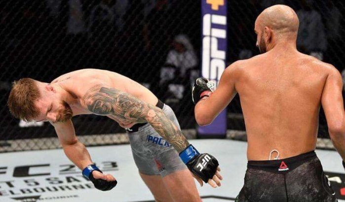 Knockout van het jaar door Ottman Azaitar (video)