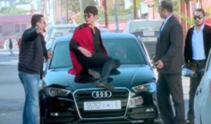Leila Hadioui in tranen na diefstal auto (video)