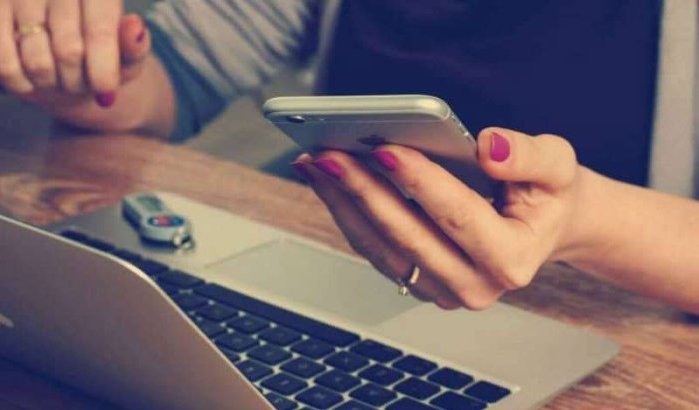 België: man veroordeeld voor sms-zwendel via Marokko