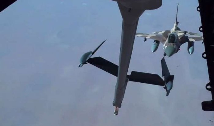 Marokkaanse straaljager oefenen boven de Verenigde Arabische Emiraten (video)