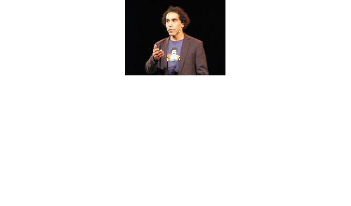 Omar Ahaddaf winnaar Leids Cabaret Festival