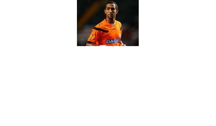 Juventus geeft 15 miljoen euro voor Mehdi Benatia 