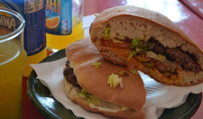 Marokkaanse tiener uit Europa overleden na eten broodje
