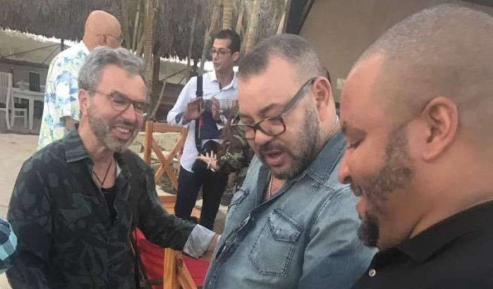 Koning Mohammed VI koopt 18 werken van Cubaanse kunstenaar (foto's)