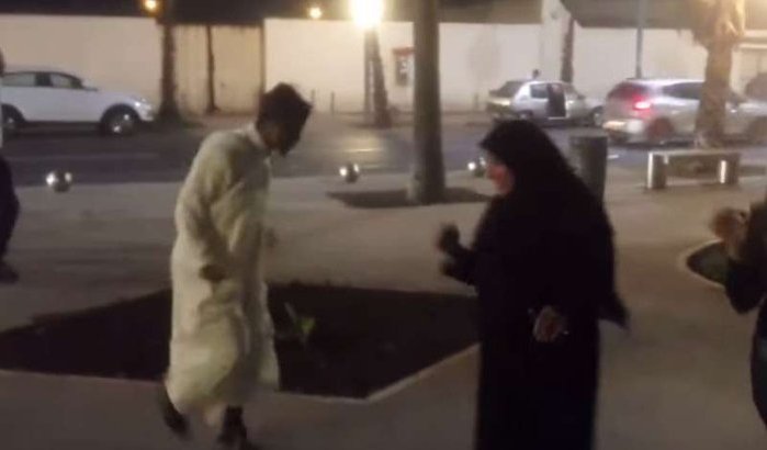 Hadj verrast met dansje Michael Jackson in Marokko