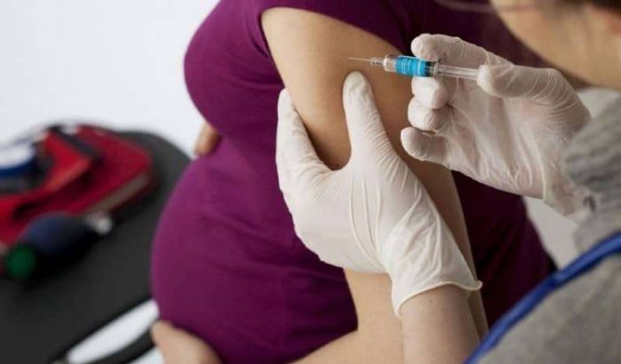 Marokko: Covid-19-vaccin nu ook voor allergische patiënten en zwangere vrouwen
