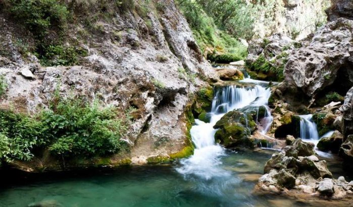 Watervallen van Akchour, een geschenk van de natuur