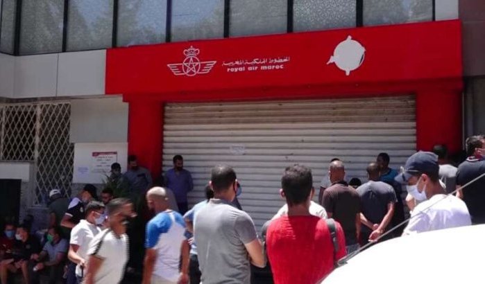 Demonstratie tegen Royal Air Maroc in Algerije (video)