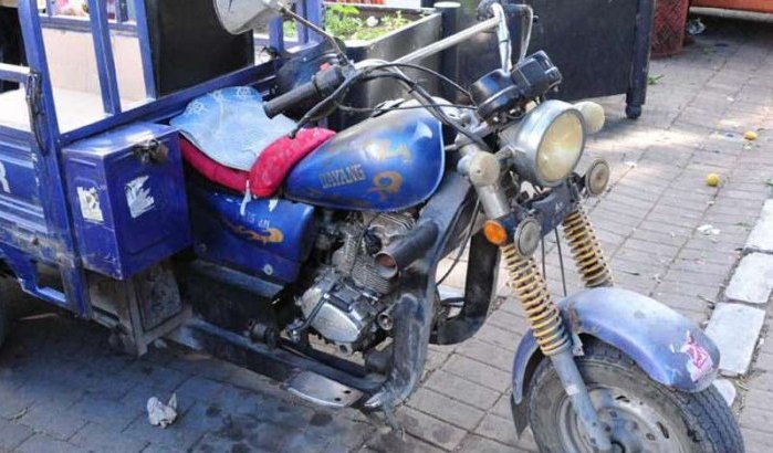 Halve ton hasj gevonden in motordriewieler in Tanger Med