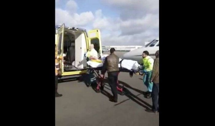 Mohammed VI laat kind dat door zwerfhonden verminkt werd naar Nederland overbrengen (video)