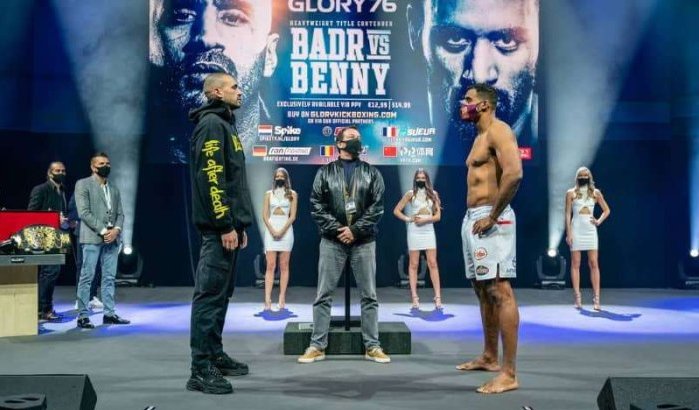 Waar en wanneer het gevecht van Badr Hari bekijken? (video)
