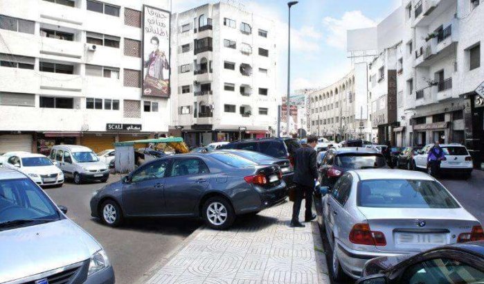 Casablanca wil van parkeerwachters af