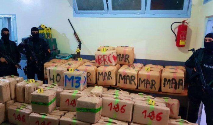 Marokko: achtervolging tussen politie en drugssmokkelaars (foto's)