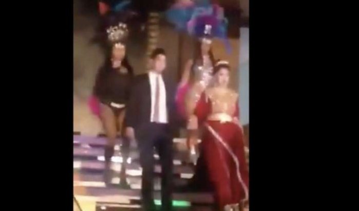Braziliaanse danseressen op Marokkaans trouwfeest... (video)