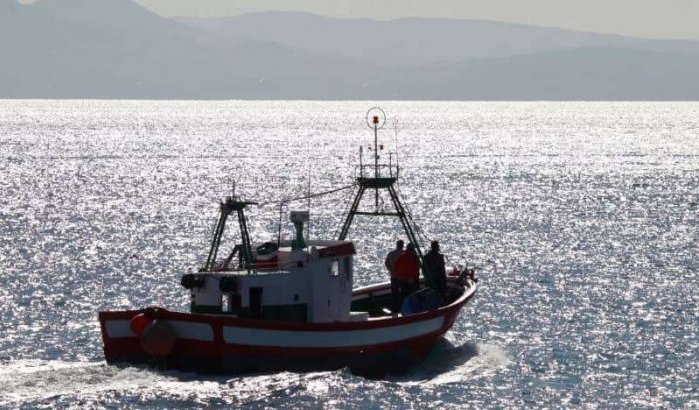 Marokkaans vissersboot geweerd uit Spaanse wateren bij Sebta