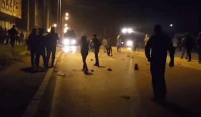Gewelddadige rellen in Al Hoceima (video)