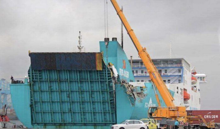 Ferry tussen Tanger en Algeciras botst tegen andere boot (foto)