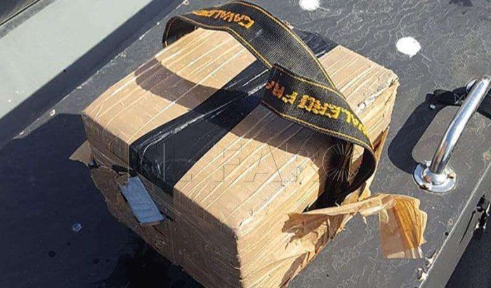 Marokko: 14 kilo cannabis in motorfiets gevonden bij Bab Sebta
