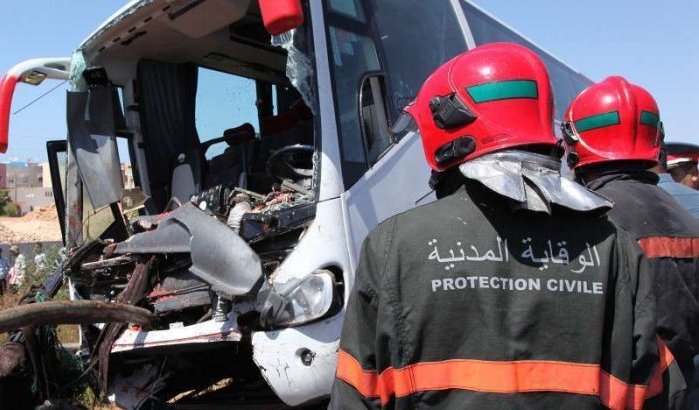 Tientallen gewonden bij botsing tussen twee bussen in Rabat