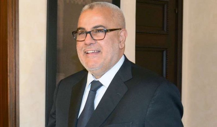 Premier Marokko volgt lessen over gebruik Facebook