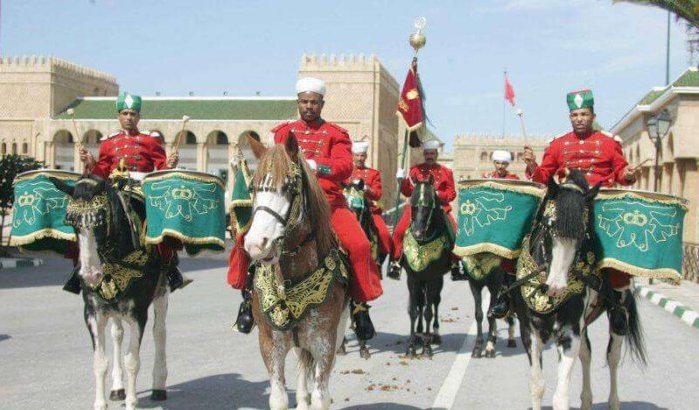 Marokko: Koninklijk garde deelt 225.000 iftars uit