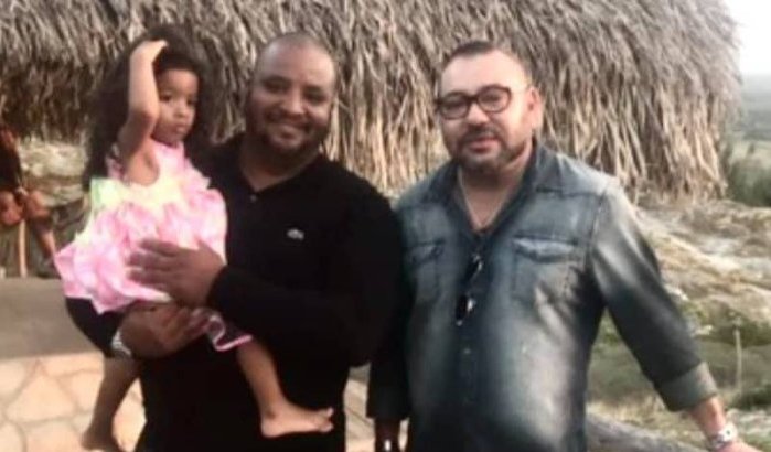 Het geschenk van koning Mohammed VI aan een Cubaanse schilder