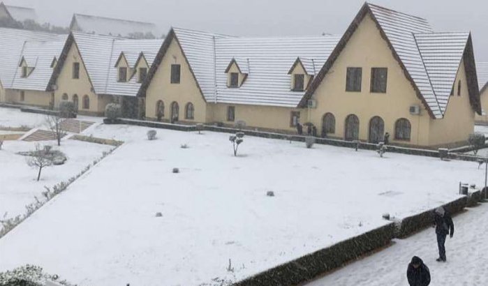 Sneeuw terug in Ifrane (video & foto's)