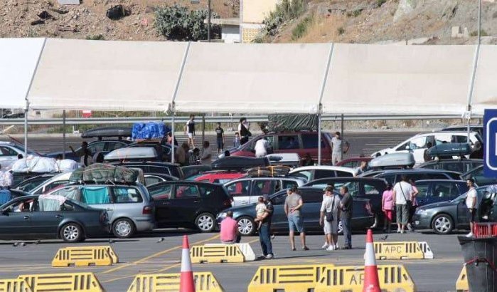Ongeregeldheden en protesten van wereld-Marokkanen in Algeciras