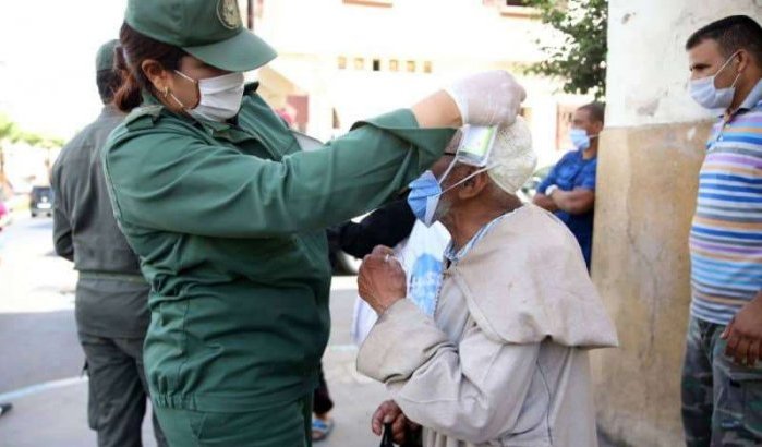 Minister raadt alle Marokkanen aan om zich te laten vaccineren