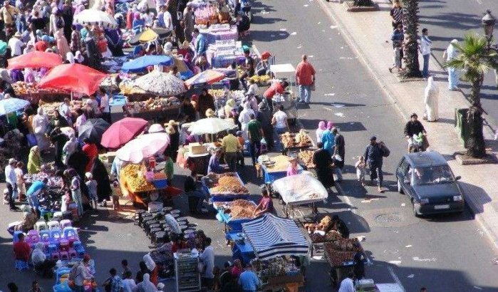 Marokko: straatverkopers in Guercif verminken zichzelf