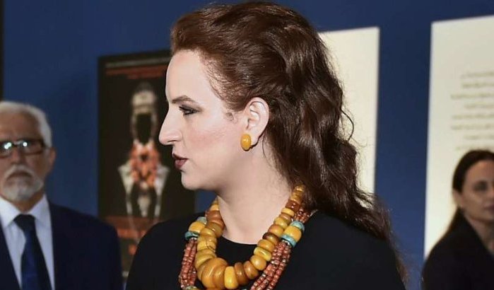 Foto: Lalla Salma op tentoonstelling 'Berberse vrouwen van Marokko'