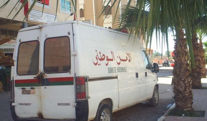Politieagenten met messen aangevallen in Tetouan