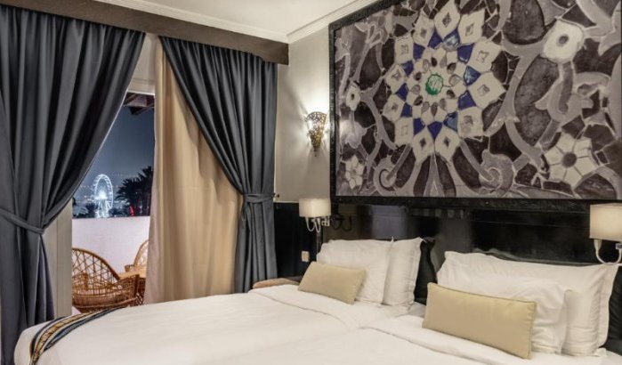 Minister: "Hotelverbod voor ongehuwde stellen is illegaal"