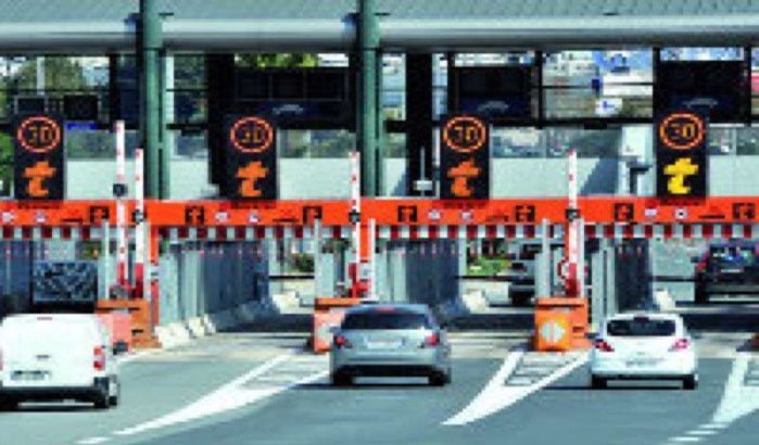 Marokkaanse fietsers op Franse snelweg gezien
