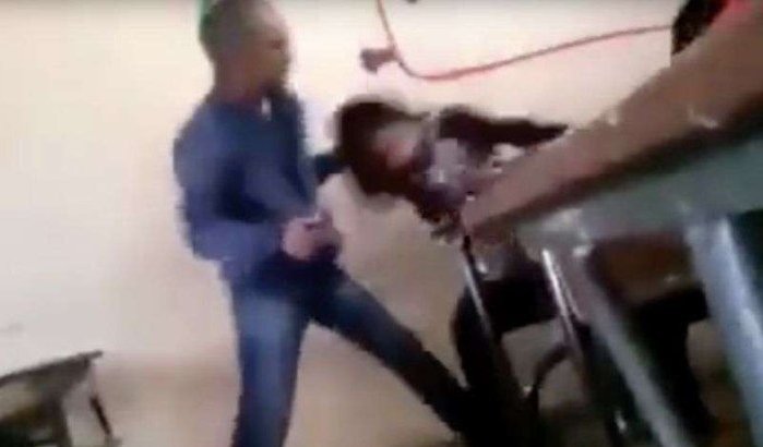 Marokko: leerkracht beledigt en mishandelt leerlinge tijdens les