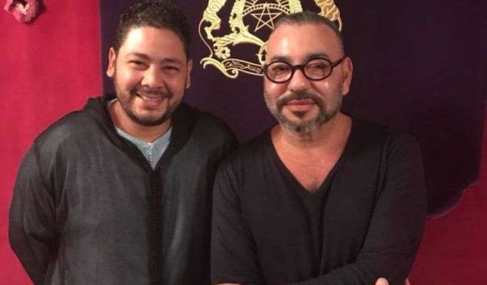 Koning Mohammed VI nodigt bekende komiek uit voor iftar (foto)