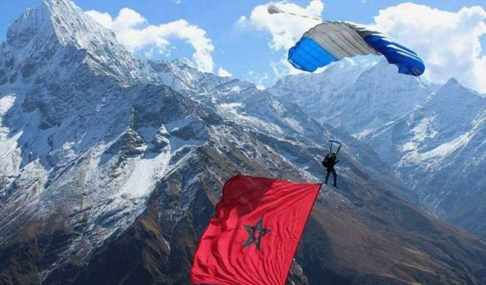 Marokkaanse vlag op top Himalaya (foto's)