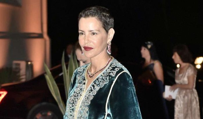 Prachtige kaftans van Lalla Meryem op bruiloft prins Albanië (foto's)