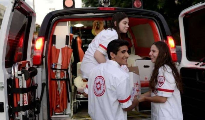 Marokkaanse influencers bezoeken Magen David Adom in Israël