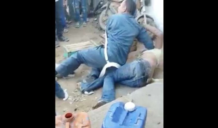 Arrestaties na gewelddadige aanval op agent in Safi (video)