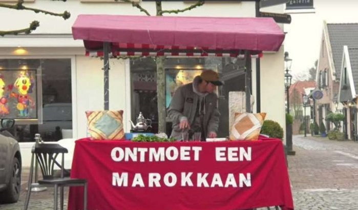 Wat gebeurt er als een Marokkaan in Dinkelland een kraampje opent? (video)
