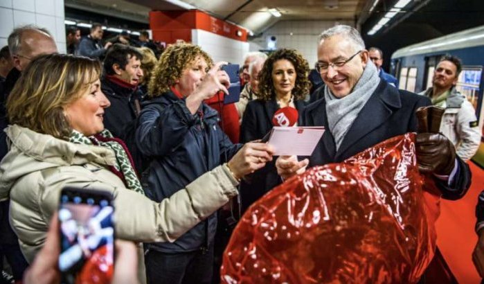 Ahmed Aboutaleb ten huwelijk gevraagd tijdens Valentijnsfeestje